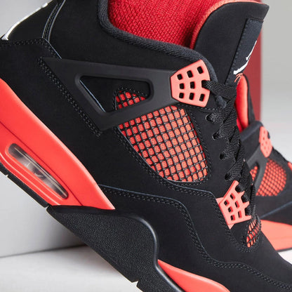 AIR JORDAN 4 RETRO "RED THUNDER