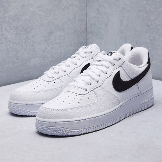 Nike Air Force 1 '07